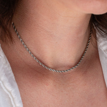 The Luna Necklace